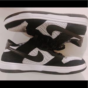 Men’s Nike Flyknit Air Force 1